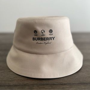 Burberry Beige Bucket Hat